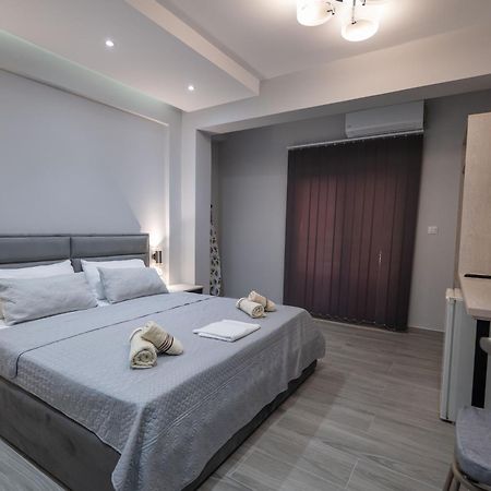 Hotel Porti Sarandë Buitenkant foto