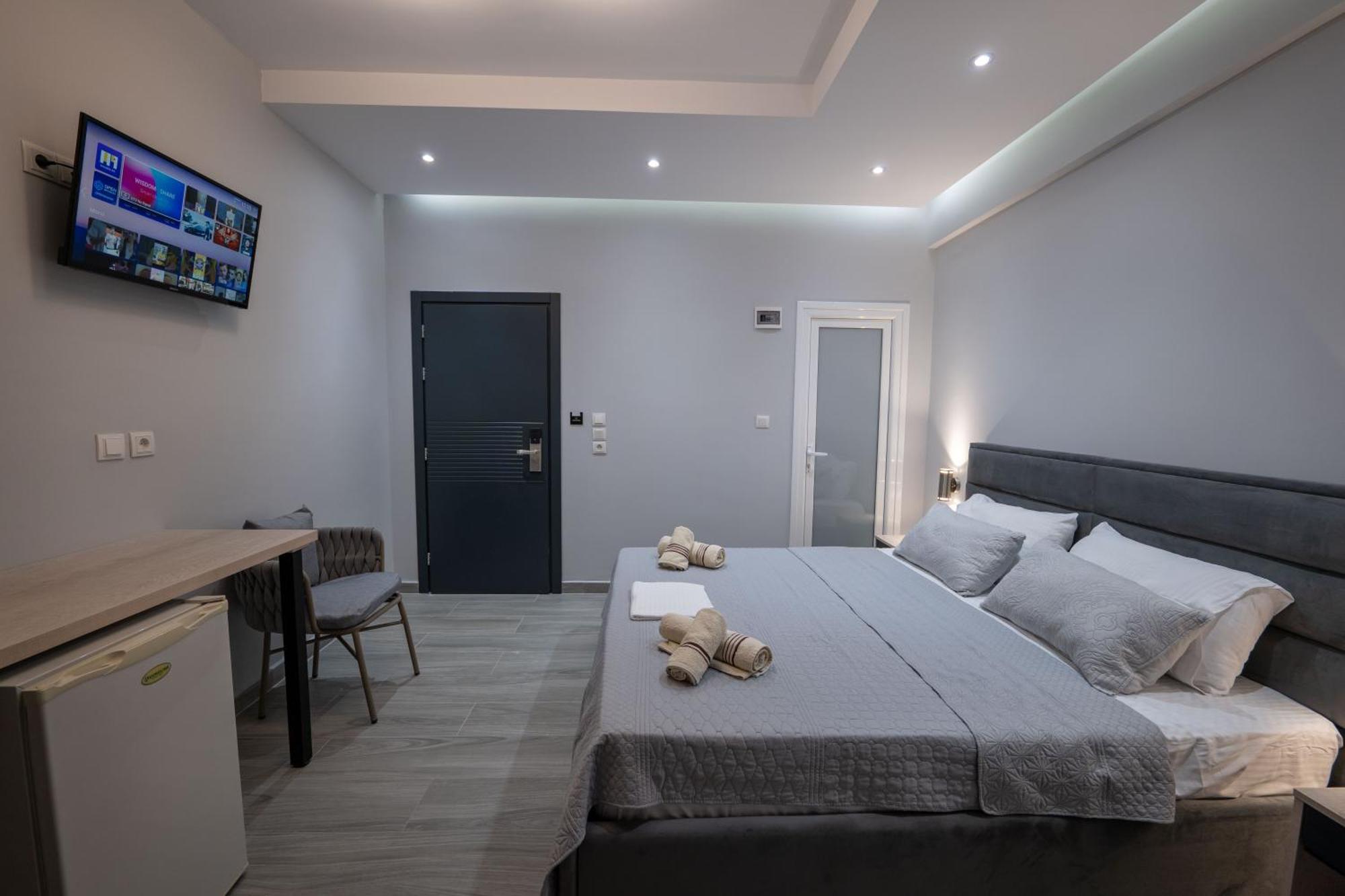 Hotel Porti Sarandë Buitenkant foto