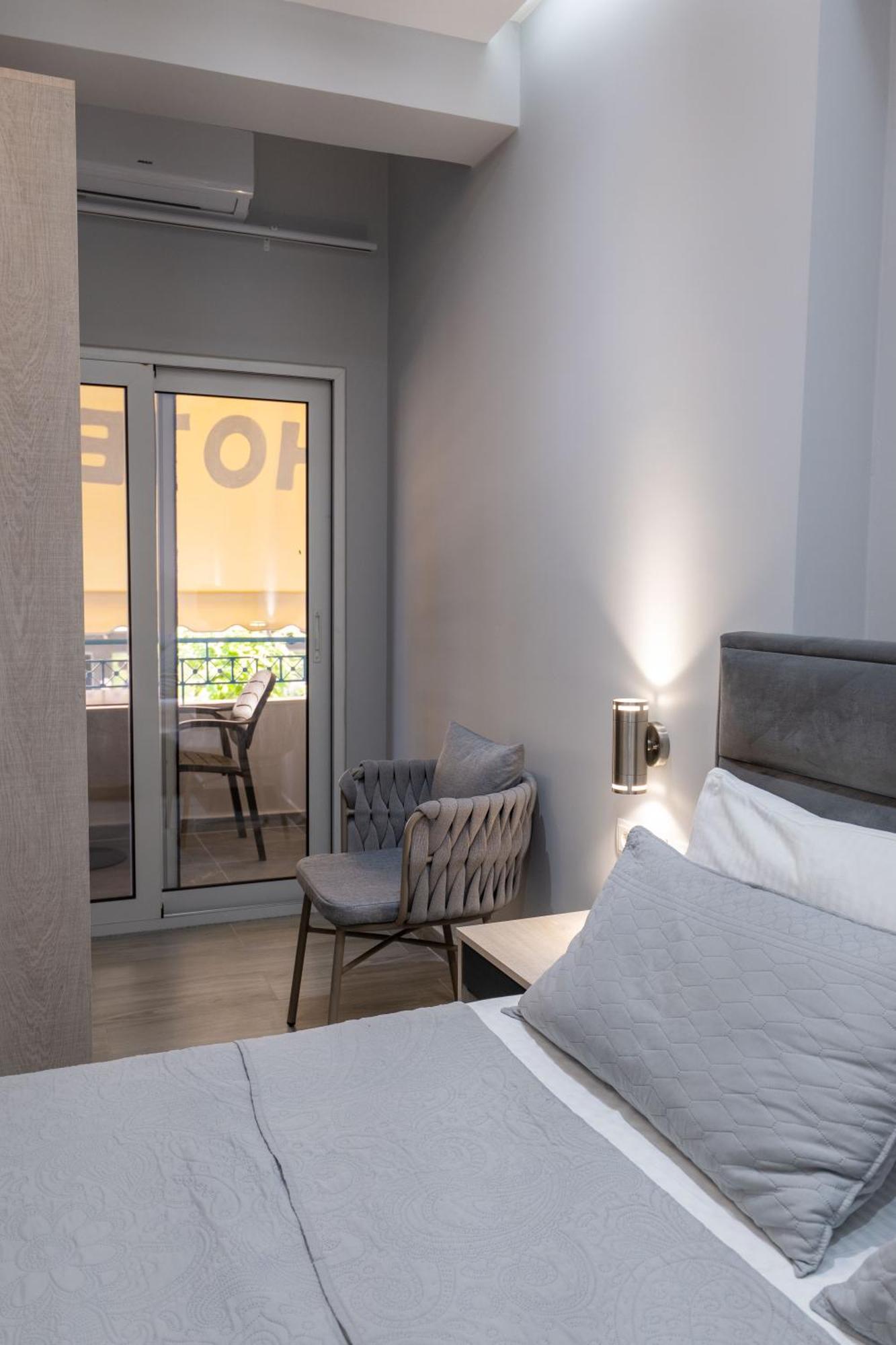 Hotel Porti Sarandë Buitenkant foto