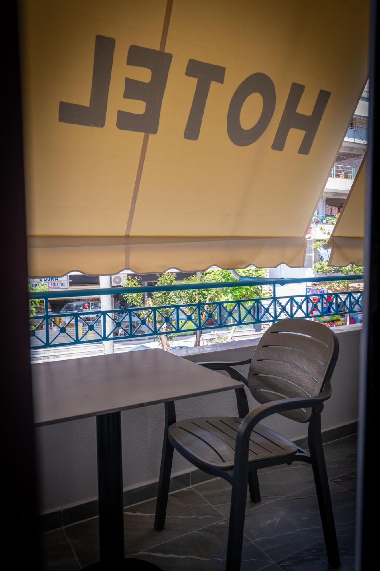 Hotel Porti Sarandë Buitenkant foto