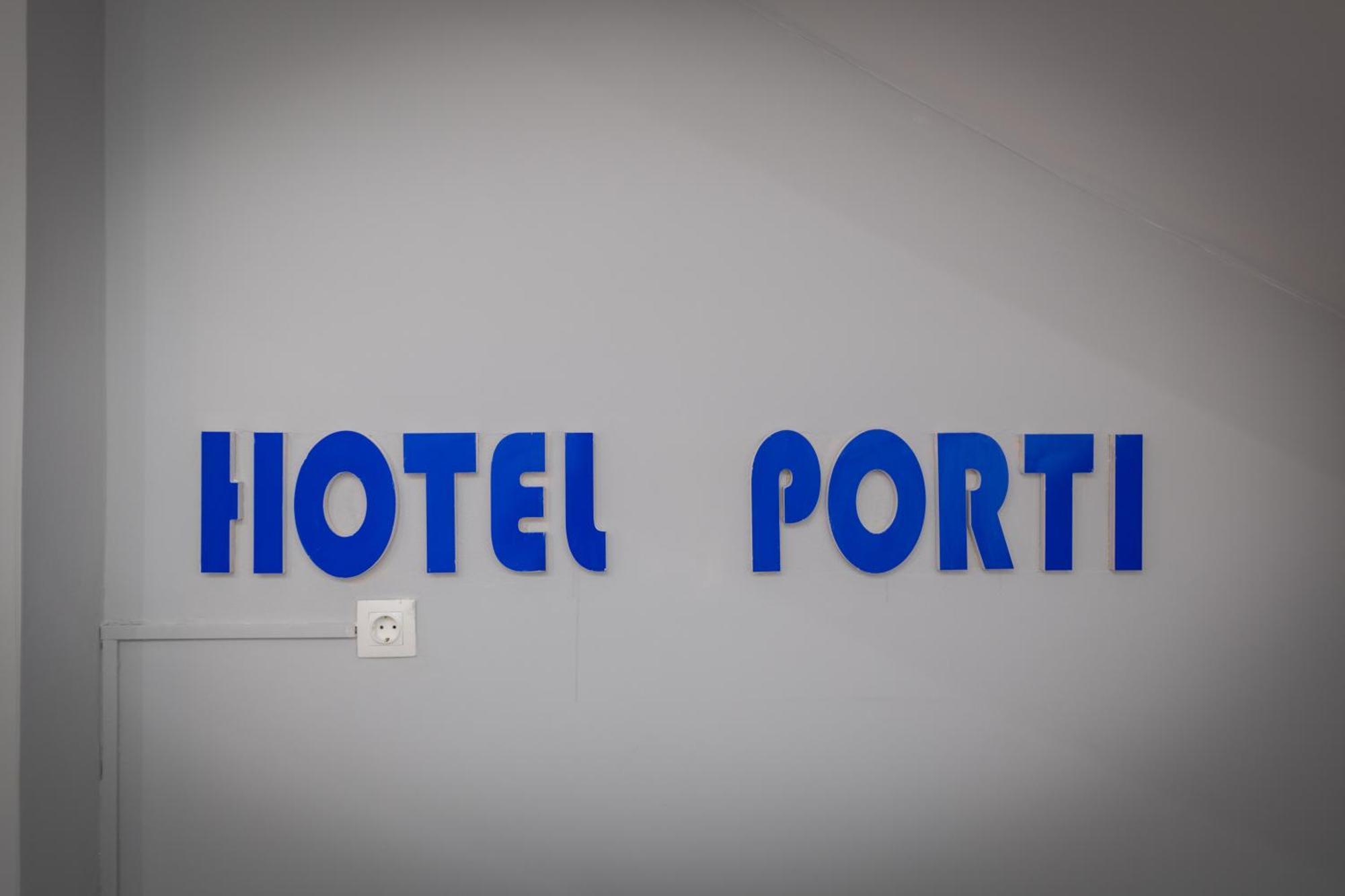 Hotel Porti Sarandë Buitenkant foto